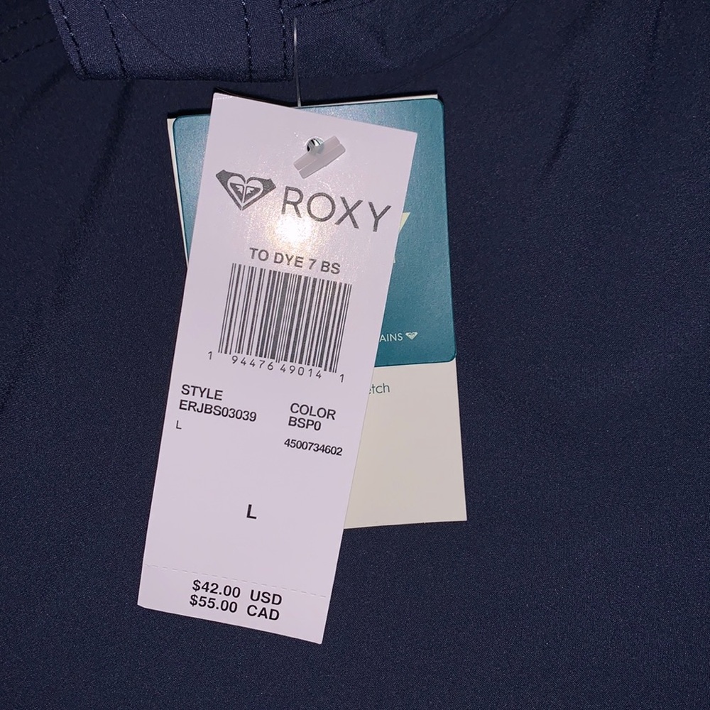 COPY - Roxy shorts - Picture 2 of 3